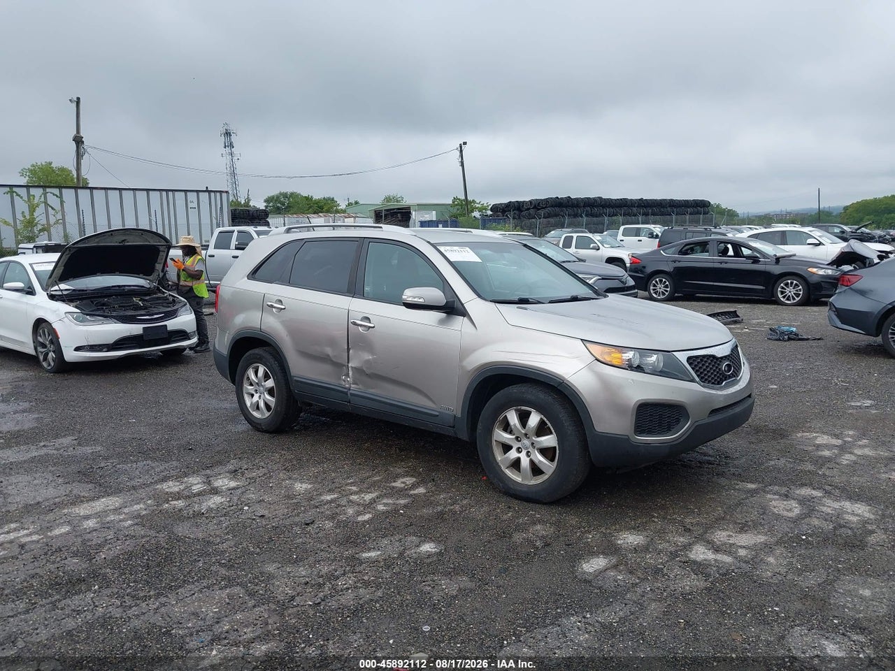 5XYKTDA28DG****** · 2013 KIA SORENTO LX V6