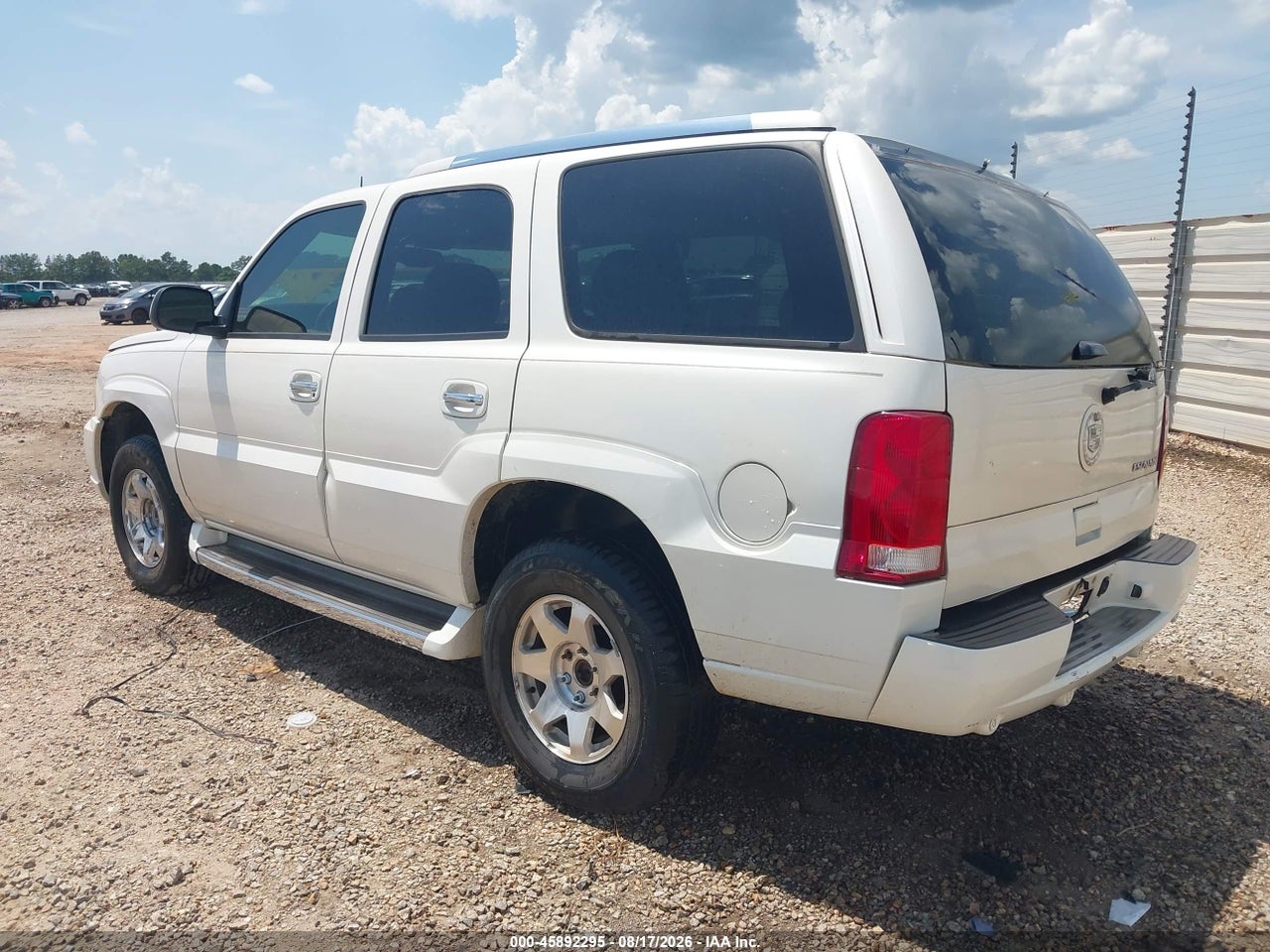 2005 CADILLAC ESCALADE STANDARD · 3/11