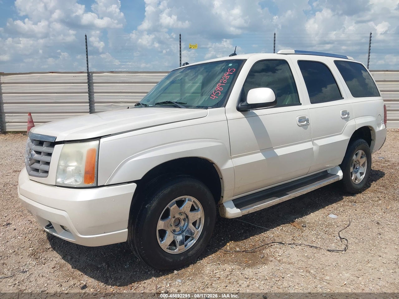 2005 CADILLAC ESCALADE STANDARD · 2/11