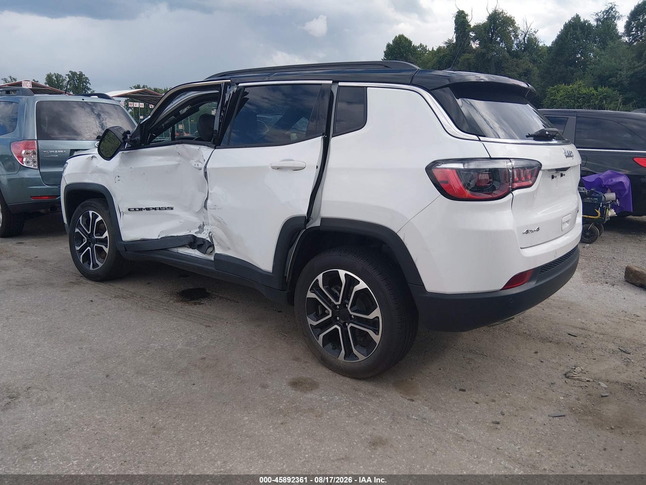 2023 JEEP COMPASS LIMITED 4X4 · 3/11