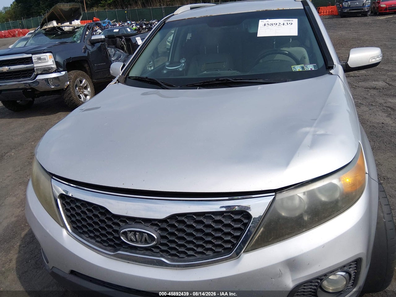 2011 KIA SORENTO LX V6 · 6/11