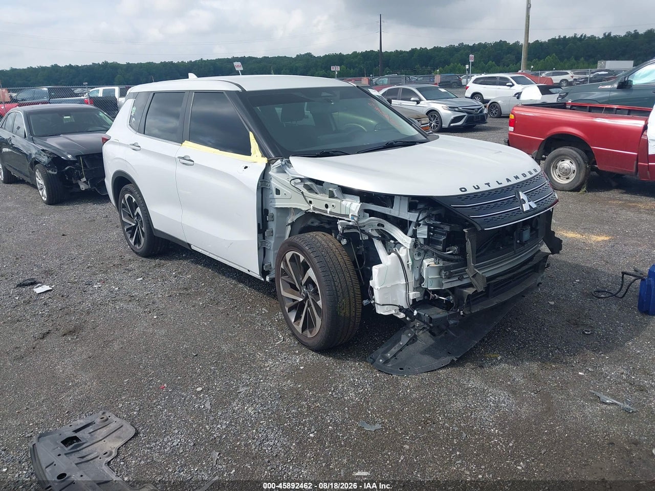 JA4J3UA85NZ****** · 2022 MITSUBISHI OUTLANDER BLACK EDITION 2WD/SE 2.5 2WD/SE LAUNCH EDITION 2WD
