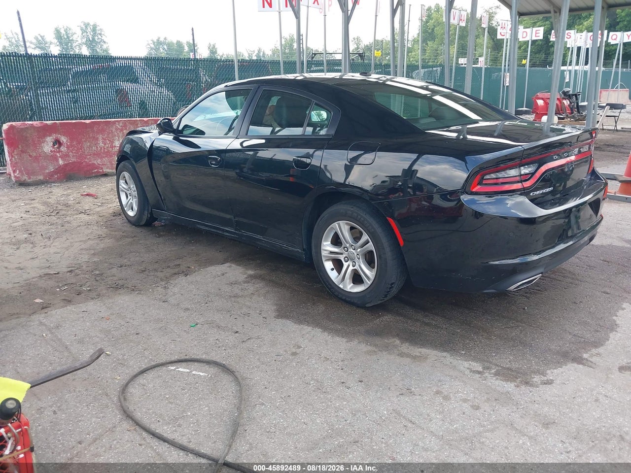 2021 DODGE CHARGER SXT RWD · 3/10