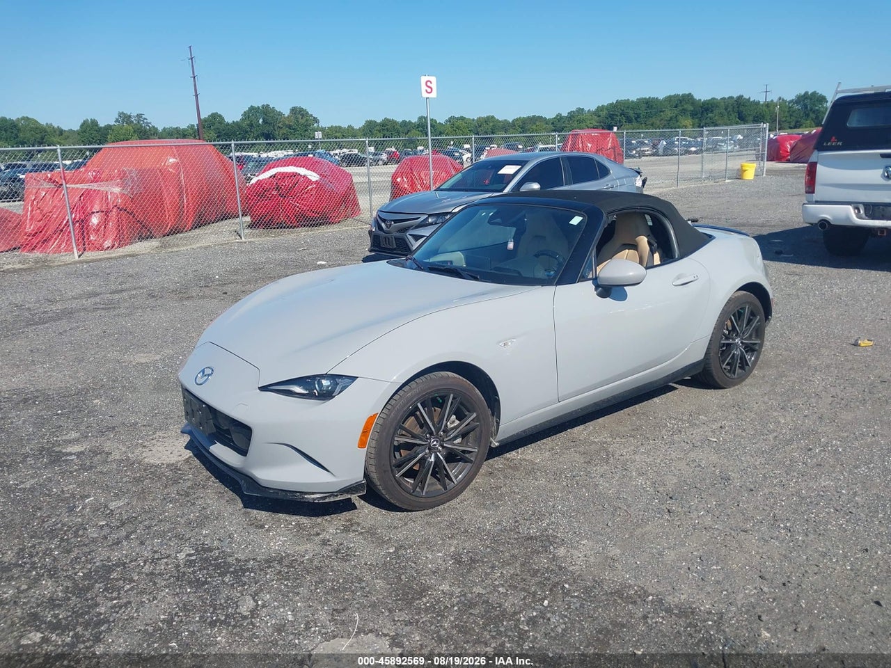 2024 MAZDA MX-5 MIATA GRAND TOURING · 2/11