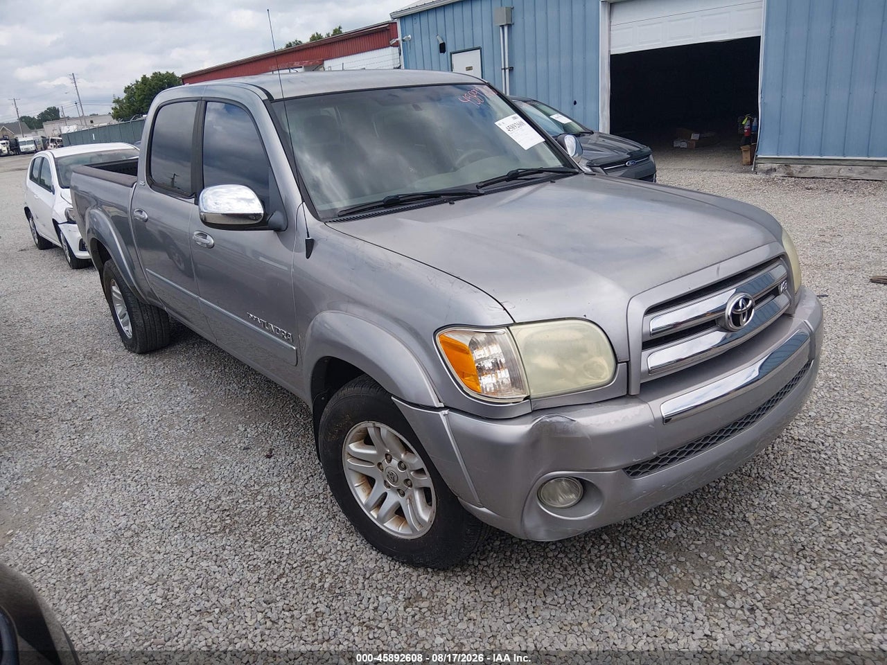 2005 TOYOTA TUNDRA SR5 V8