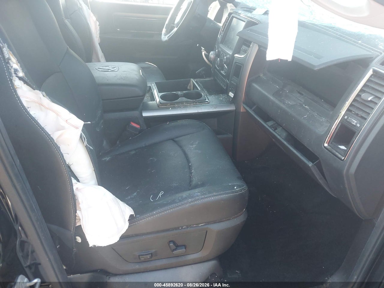 2015 RAM 1500 SPORT · 5/10