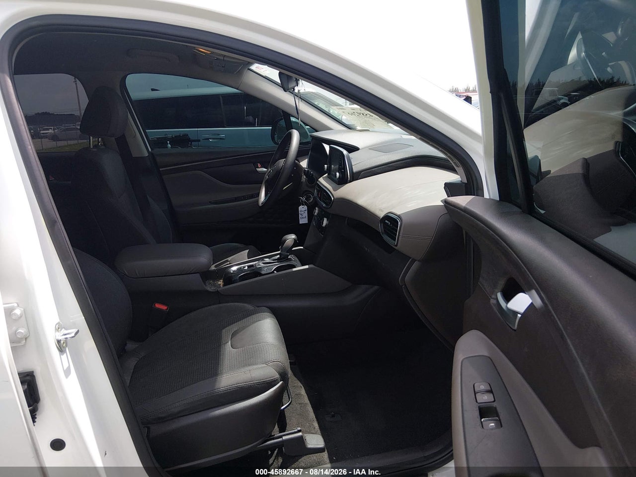 2020 HYUNDAI SANTA FE SE · 5/11