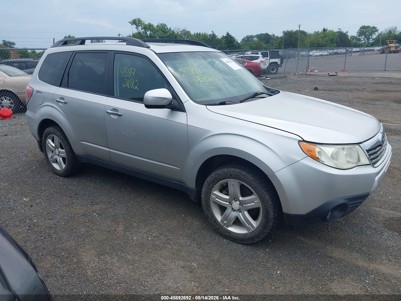 JF2SH63669G****** · 2009 SUBARU FORESTER 2.5X