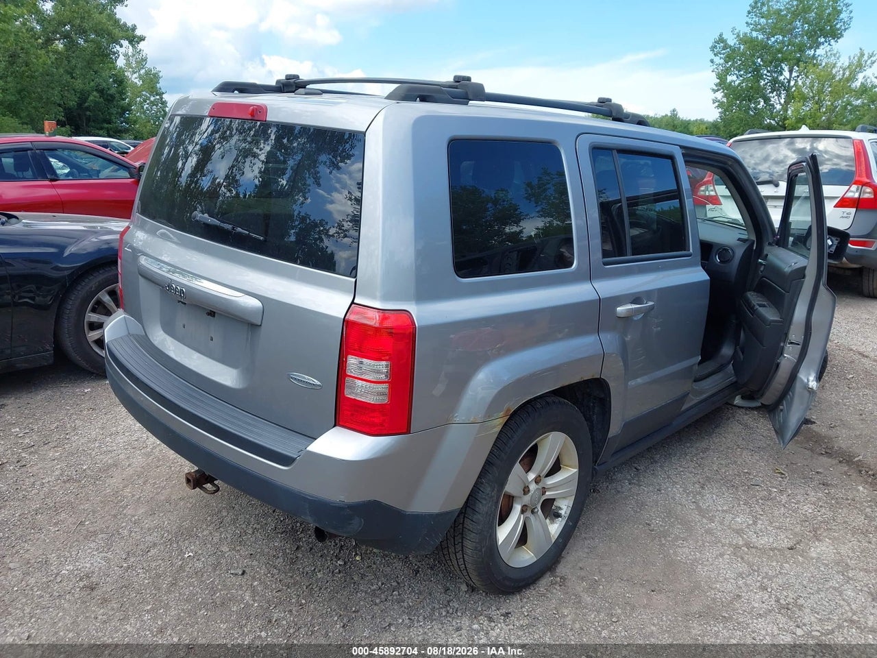 2016 JEEP PATRIOT LATITUDE · 4/11