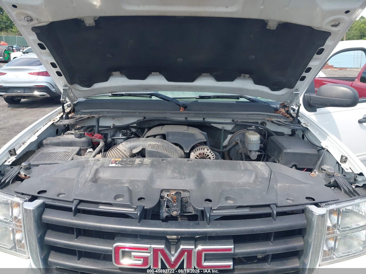 1GTR2VE35BZ****** · 2011 GMC SIERRA 1500 SLE · 10/11