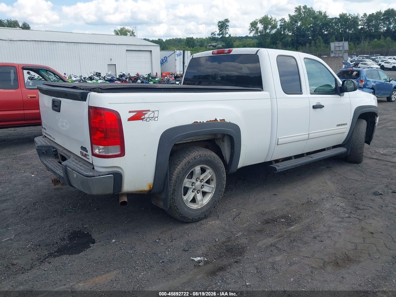 1GTR2VE35BZ****** · 2011 GMC SIERRA 1500 SLE · 4/11