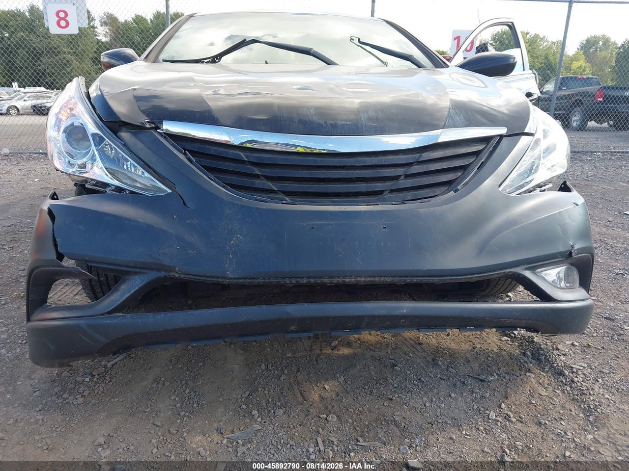 2013 HYUNDAI SONATA GLS · 6/10