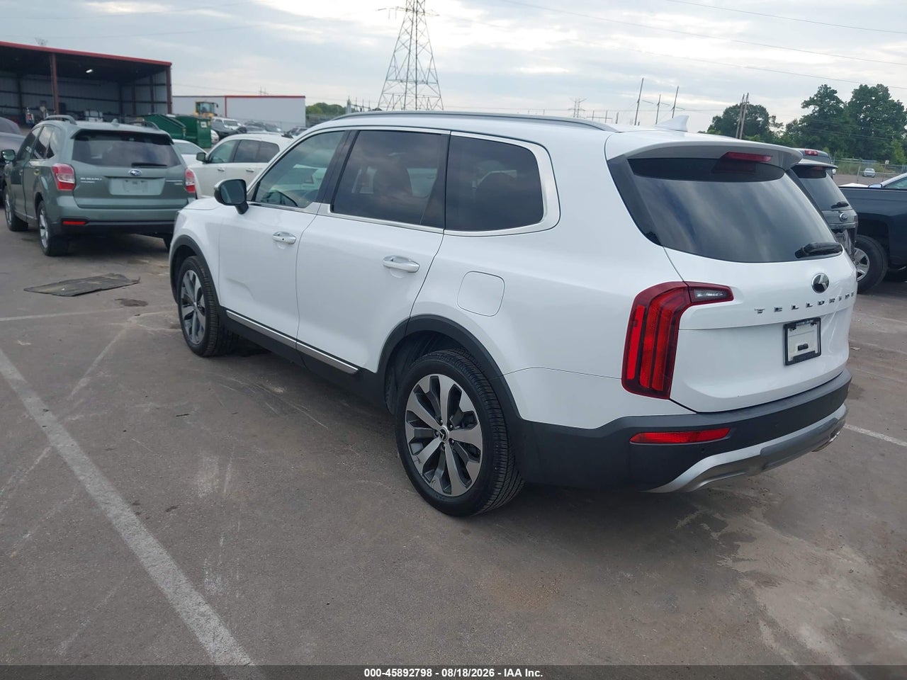 2020 KIA TELLURIDE S · 3/11