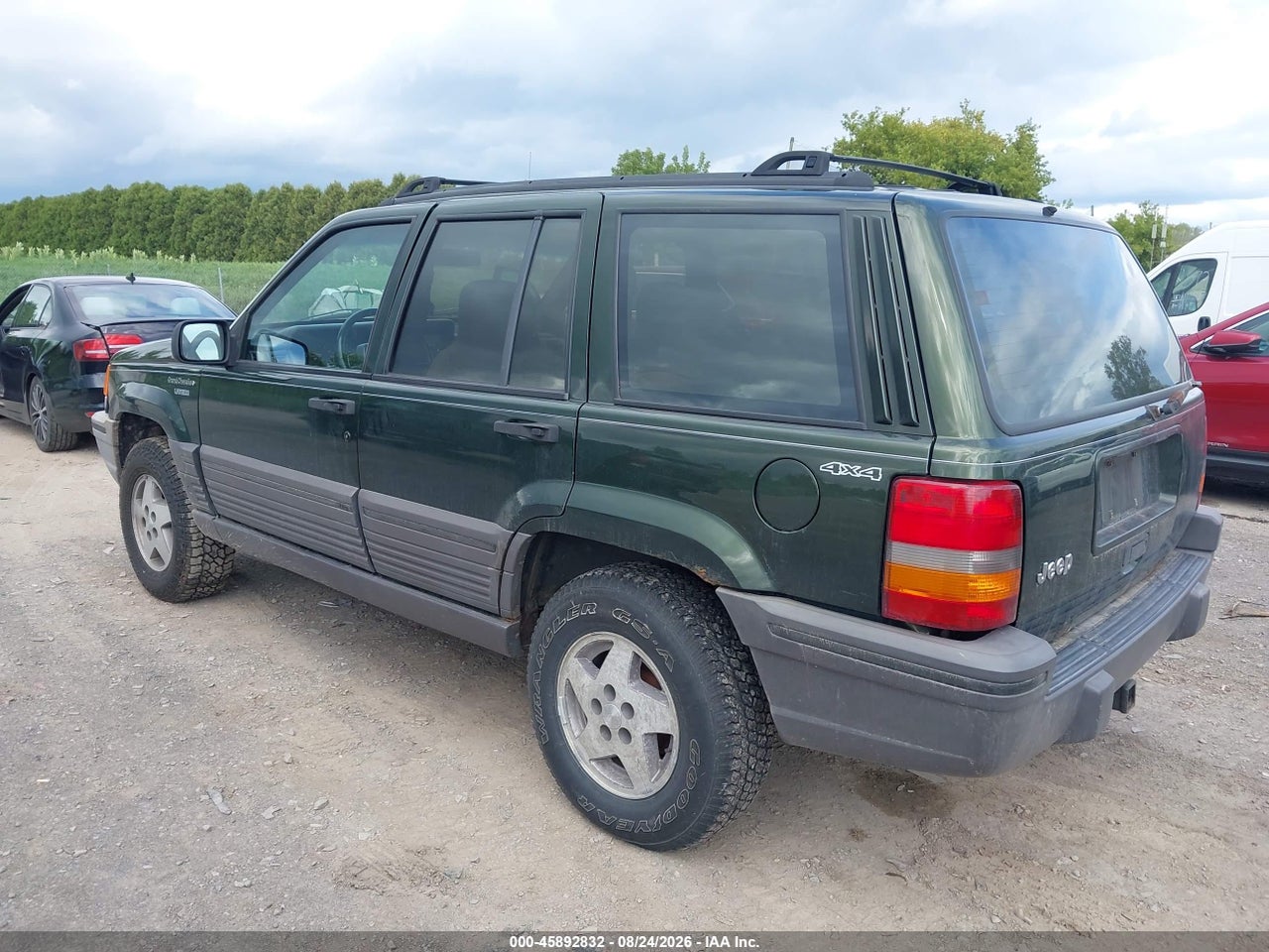 1994 JEEP GRAND CHEROKEE LAREDO · 3/11