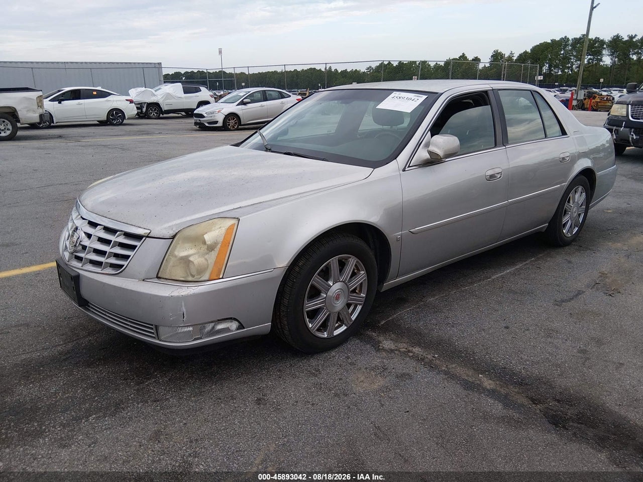 2007 CADILLAC DTS PROFESSIONAL V8 · 2/11