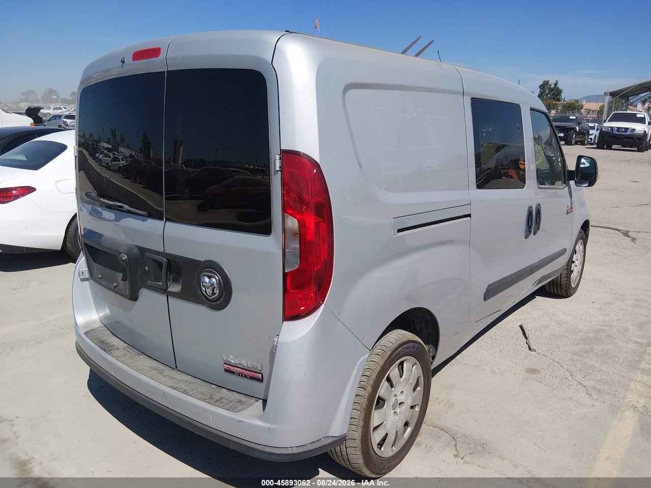 2018 RAM PROMASTER CITY SLT · 4/11