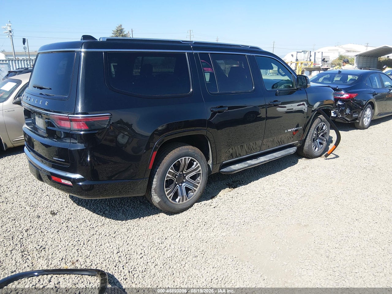 2024 JEEP WAGONEER SERIES II 4X4 · 4/11