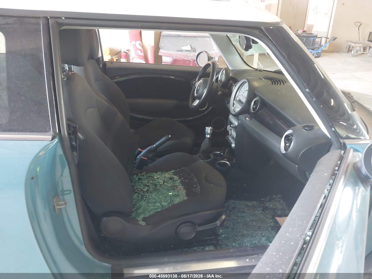 2010 MINI COOPER · 5/11