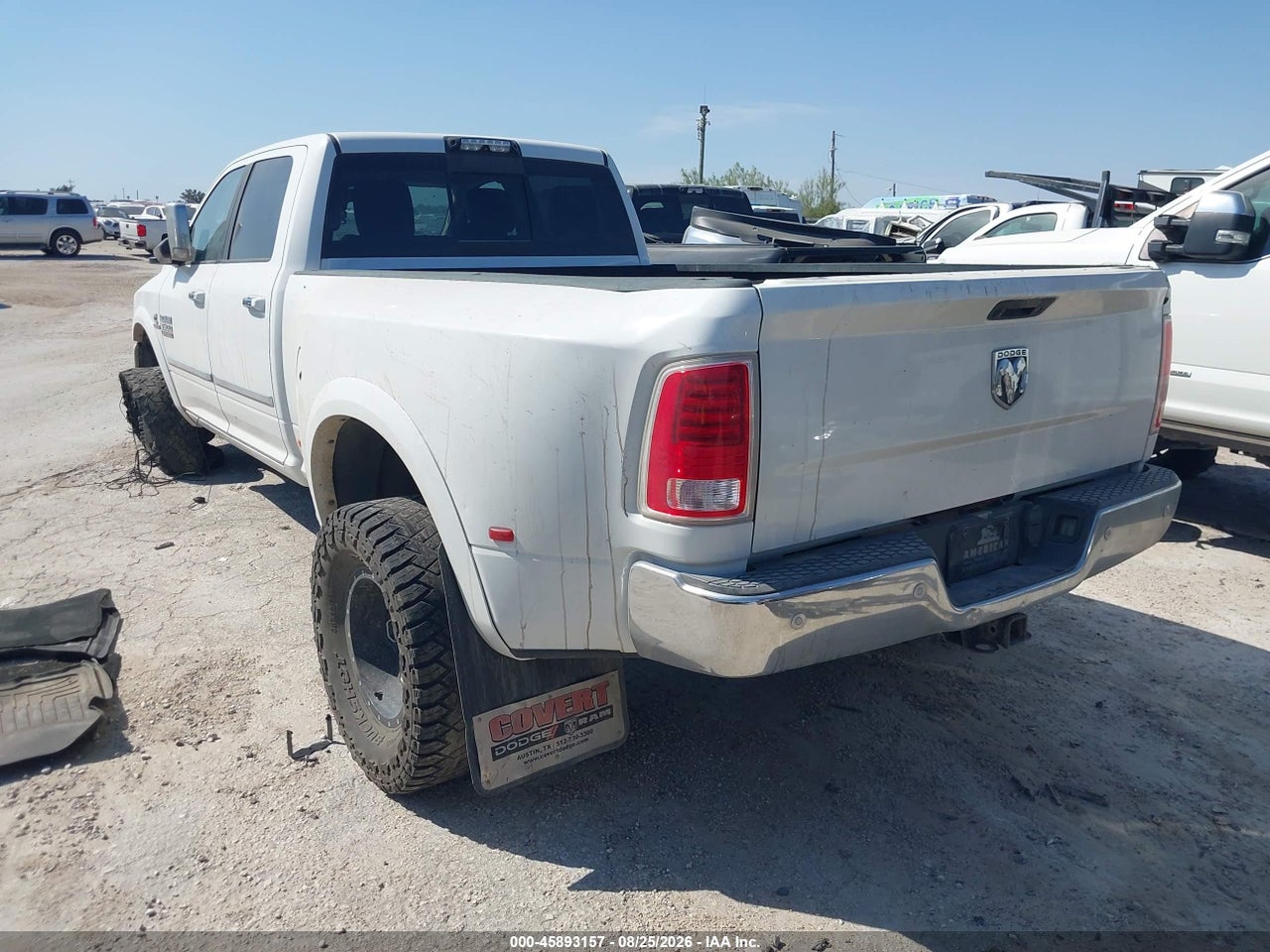 2017 RAM 3500 LARAMIE  4X4 8' BOX · 3/11