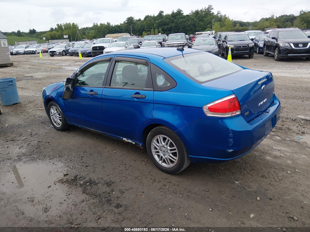 2010 FORD FOCUS SE · 3/11