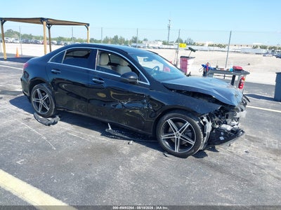 WDD3G4EB6KW****** · 2019 MERCEDES-BENZ A 220