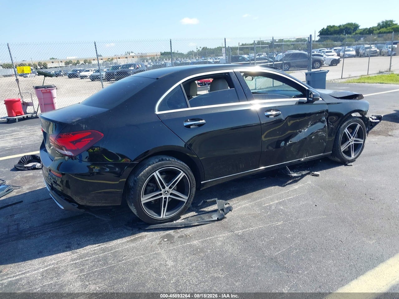 2019 MERCEDES-BENZ A 220 · 4/11