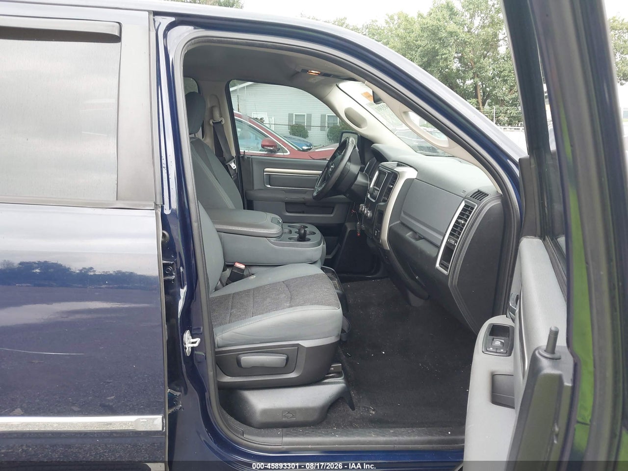 2015 RAM 1500 BIG HORN · 5/11