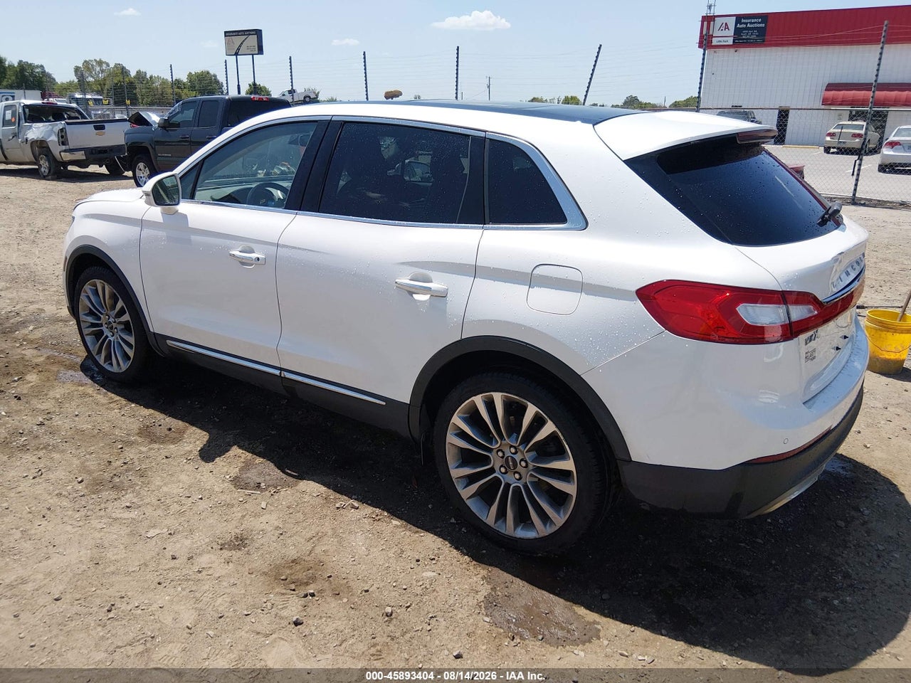 2016 LINCOLN MKX RESERVE · 3/11