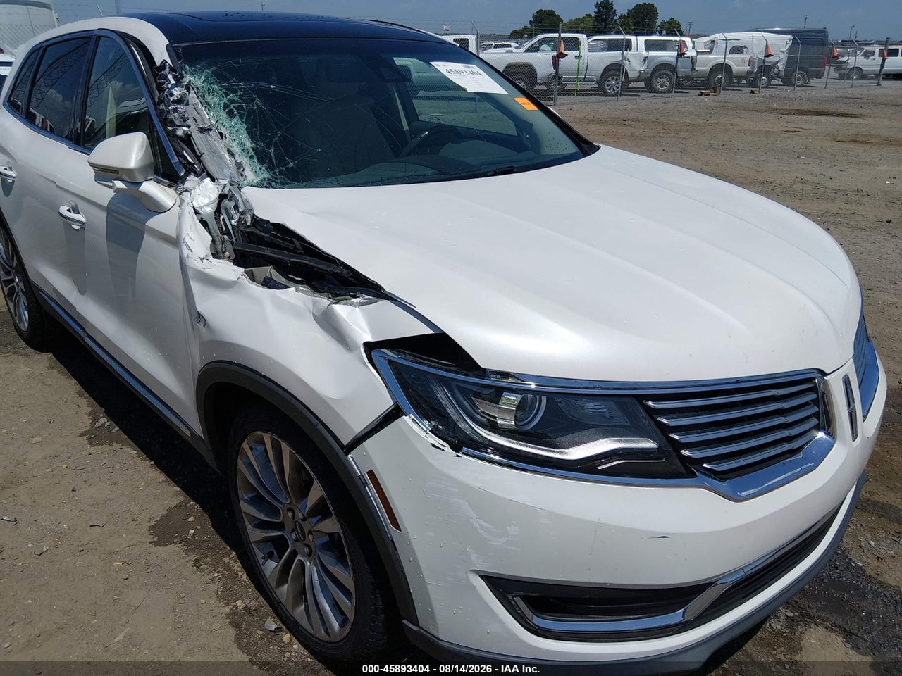 2016 LINCOLN MKX RESERVE · 6/11