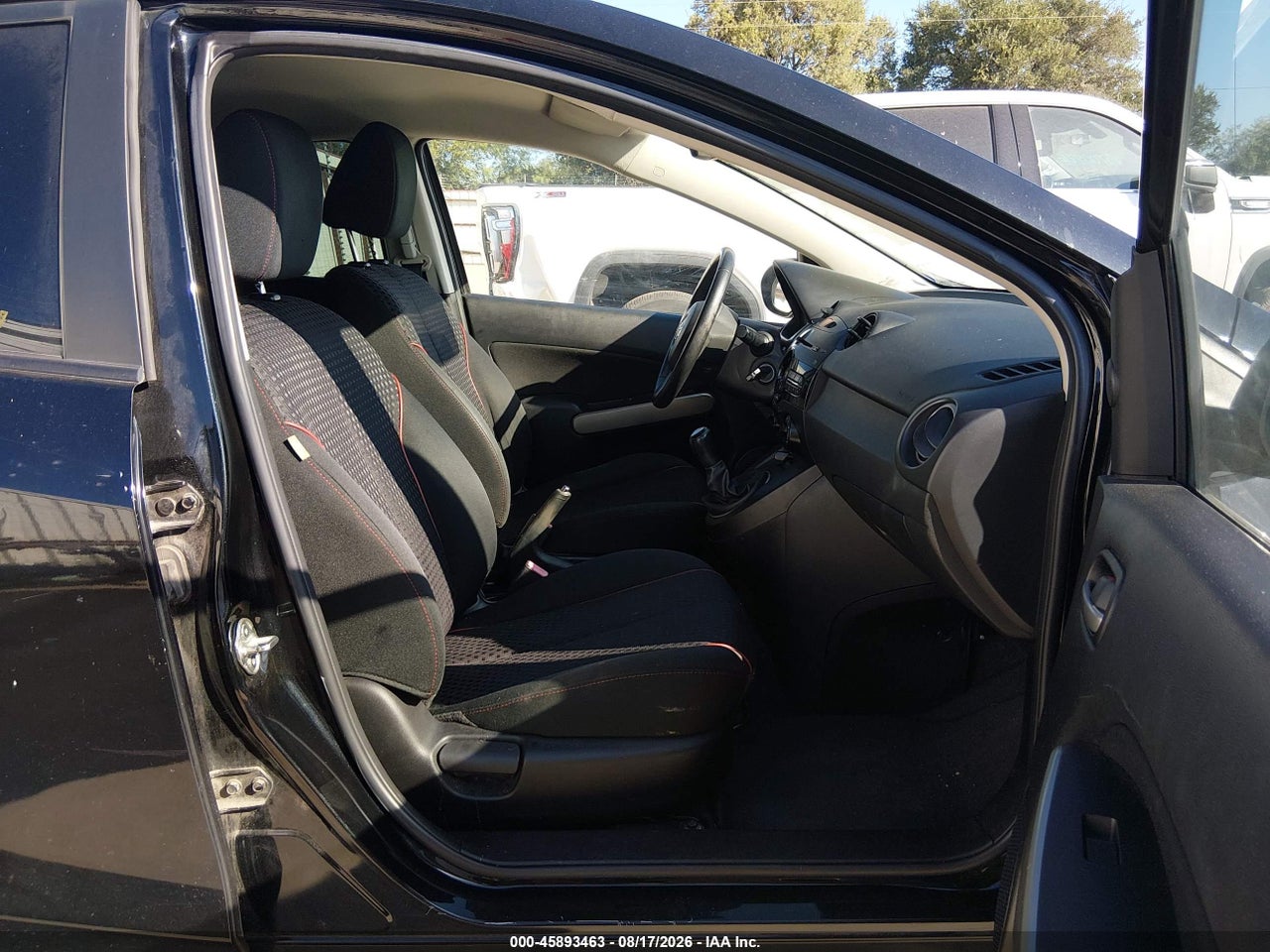 2014 MAZDA MAZDA2 TOURING · 5/11