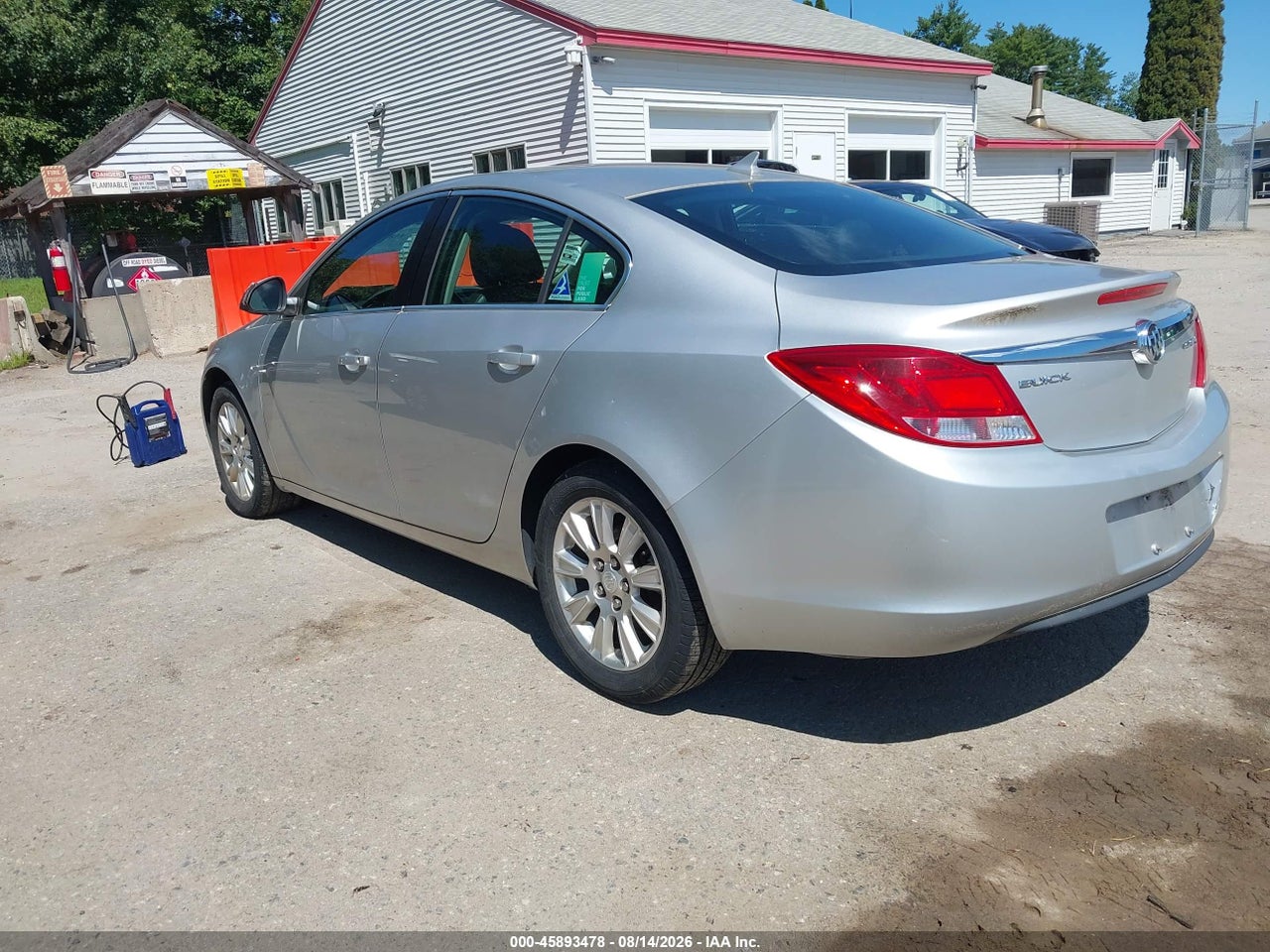 2012 BUICK REGAL   · 3/11
