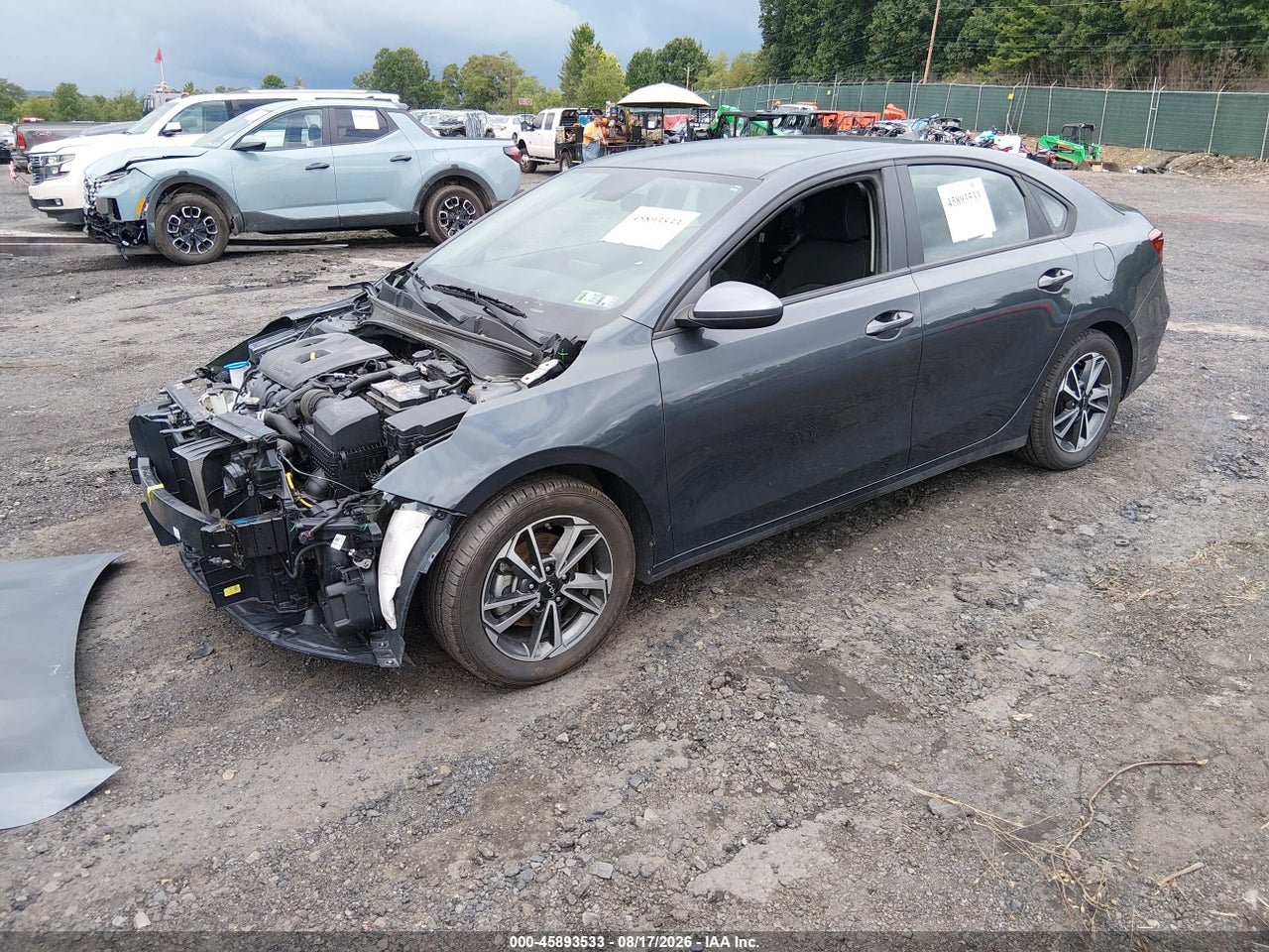 2023 KIA FORTE LXS · 2/11