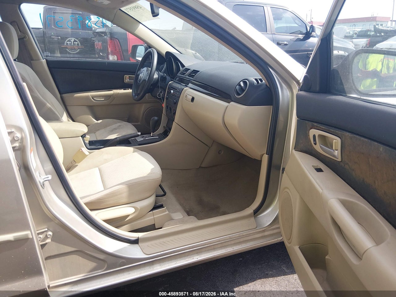 2004 MAZDA MAZDA3 I · 5/11