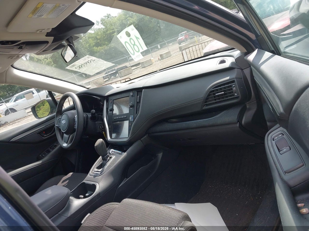 2025 SUBARU OUTBACK   · 5/11