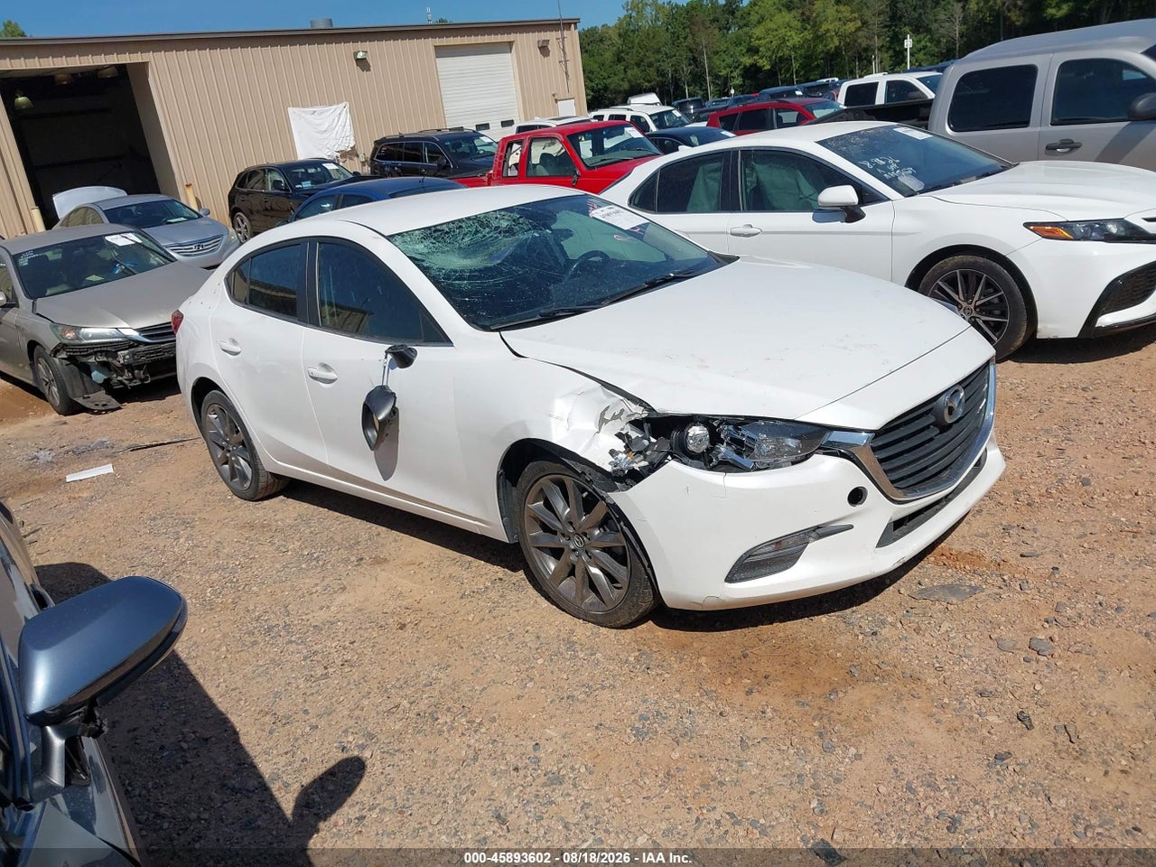 3MZBN1V3XJM****** · 2018 MAZDA MAZDA3 TOURING