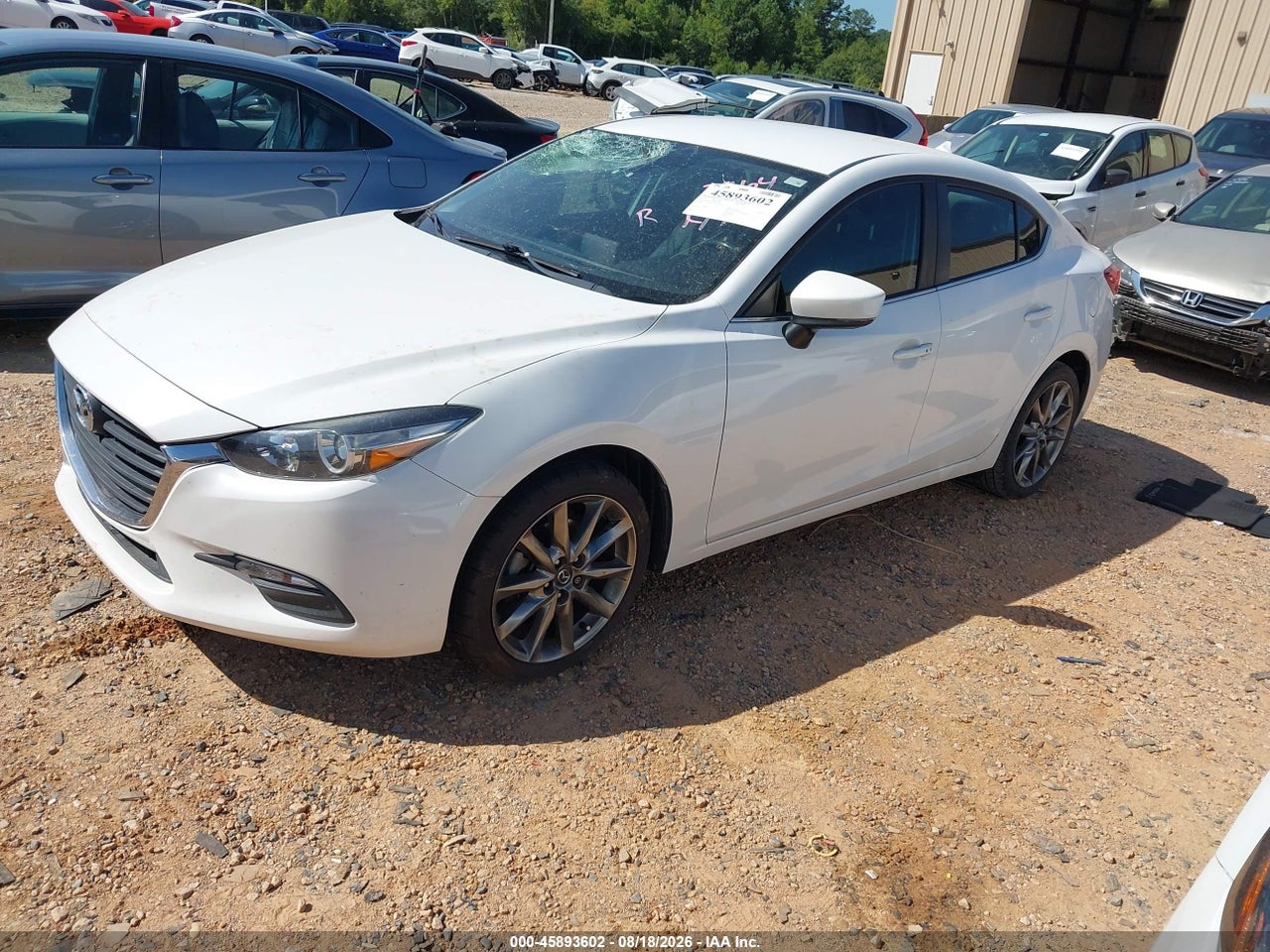 2018 MAZDA MAZDA3 TOURING · 2/11