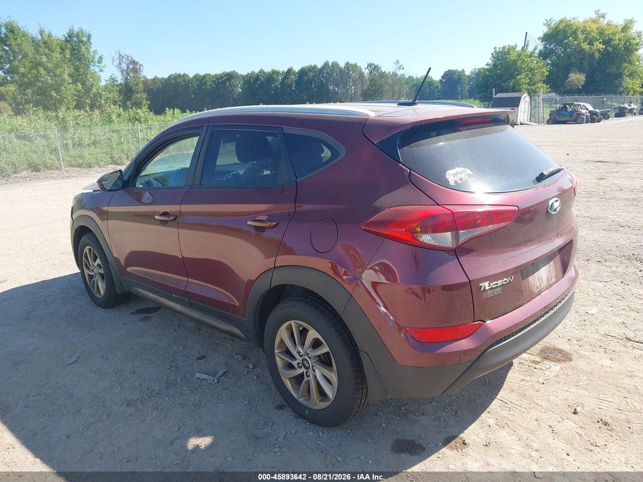 2016 HYUNDAI TUCSON SE · 3/11