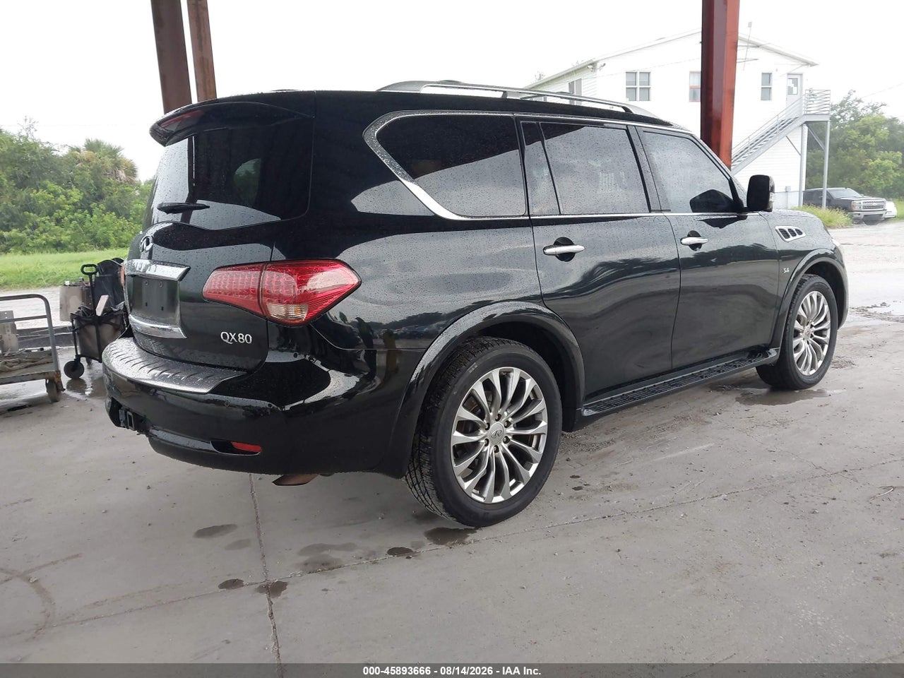JN8AZ2NE4F9****** · 2015 INFINITI QX80   · 4/11