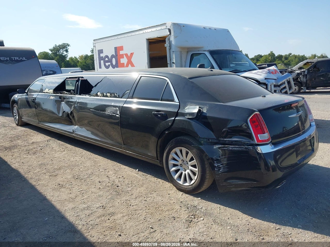 2013 CHRYSLER LIMO · 3/11