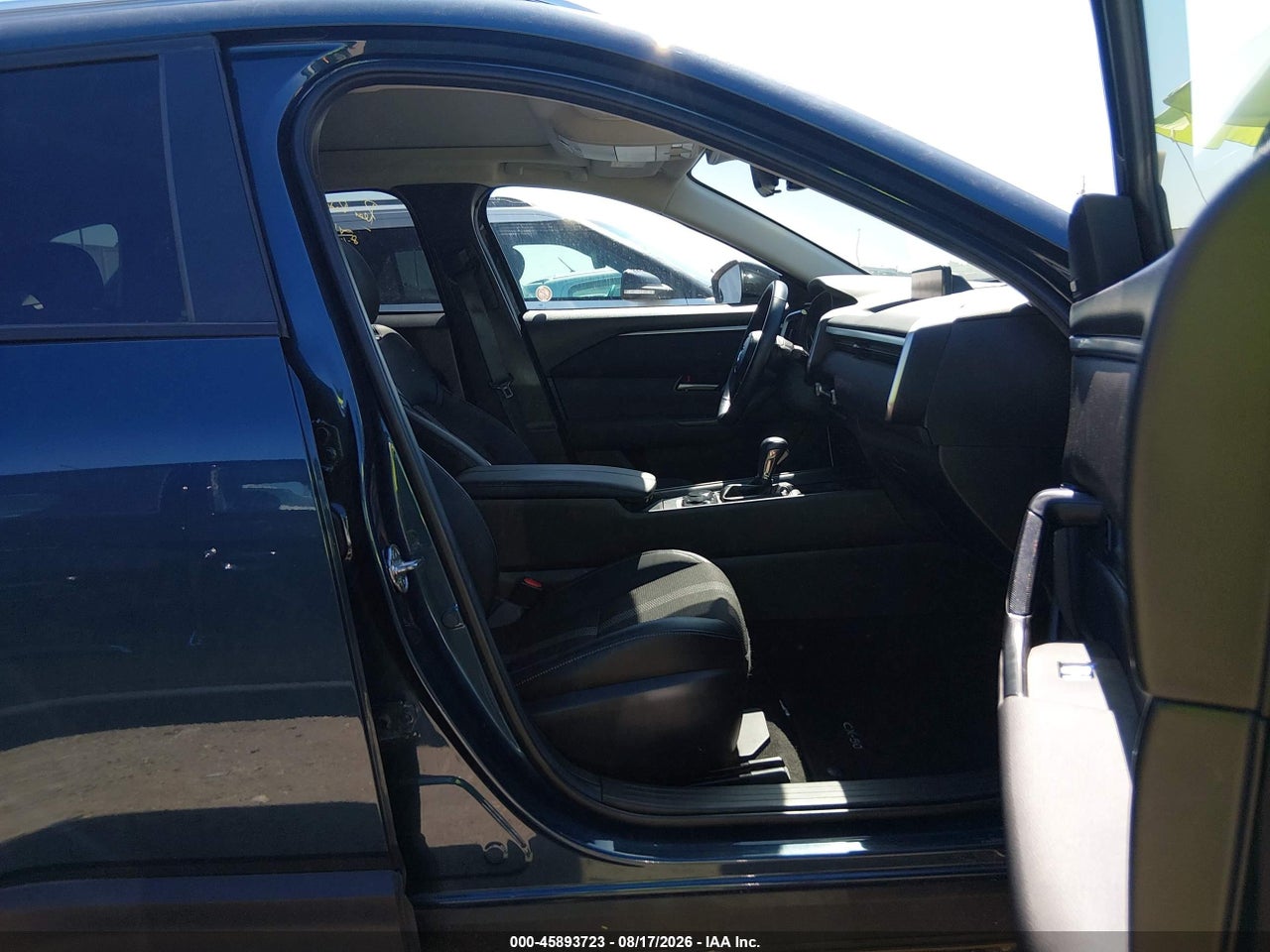 2025 MAZDA CX-50 2.5 S PREMIUM PACKAGE · 5/11