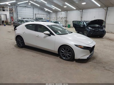 JM1BPBKL9M1****** · 2021 MAZDA MAZDA3 SELECT