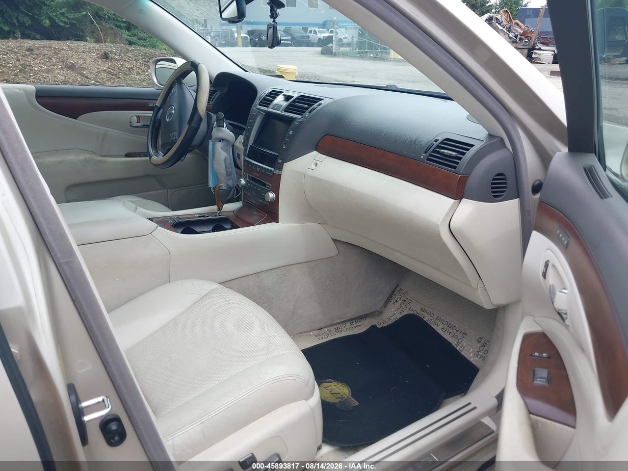 2010 LEXUS LS 460 · 5/11