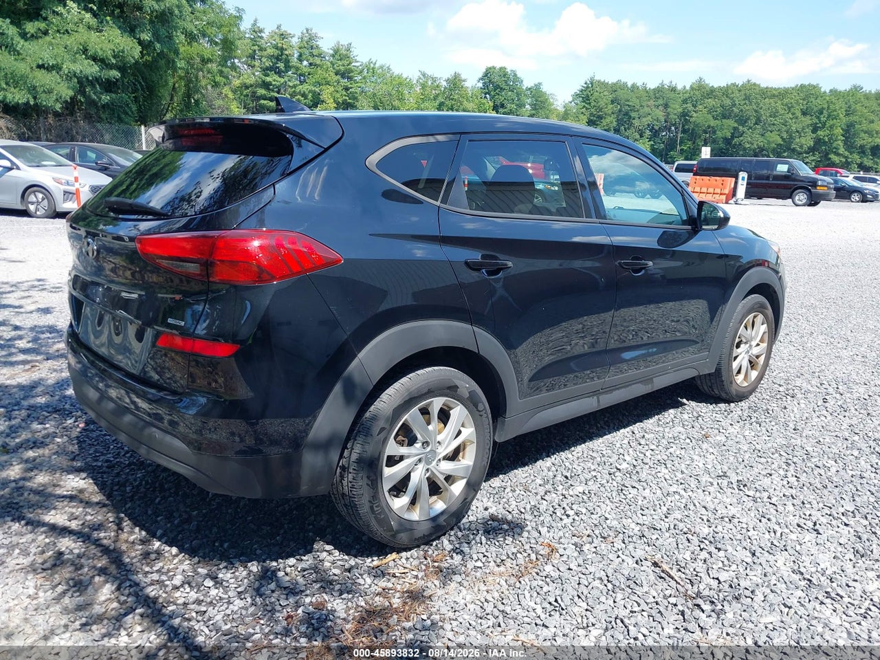 2019 HYUNDAI TUCSON SE · 4/11