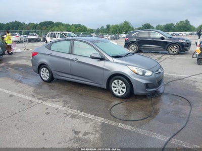 KMHCT4AE7HU****** · 2017 HYUNDAI ACCENT SE