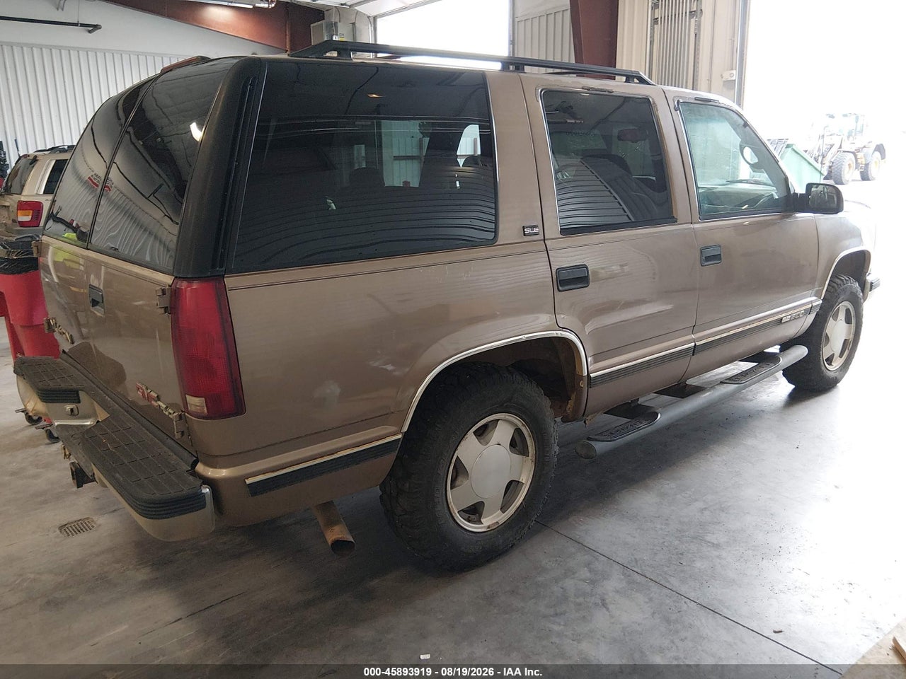1996 GMC YUKON   · 4/11