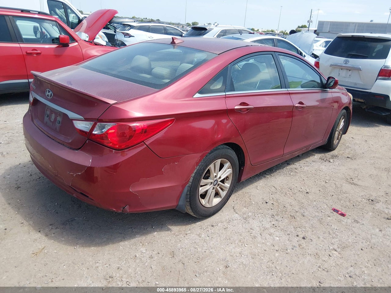 2013 HYUNDAI SONATA GLS · 4/10