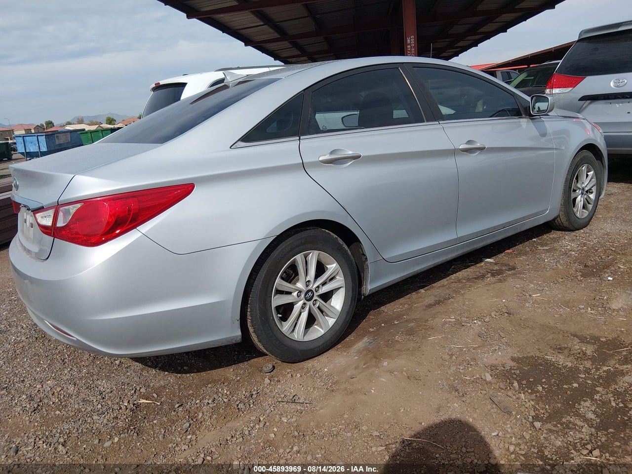 2013 HYUNDAI SONATA GLS · 4/11