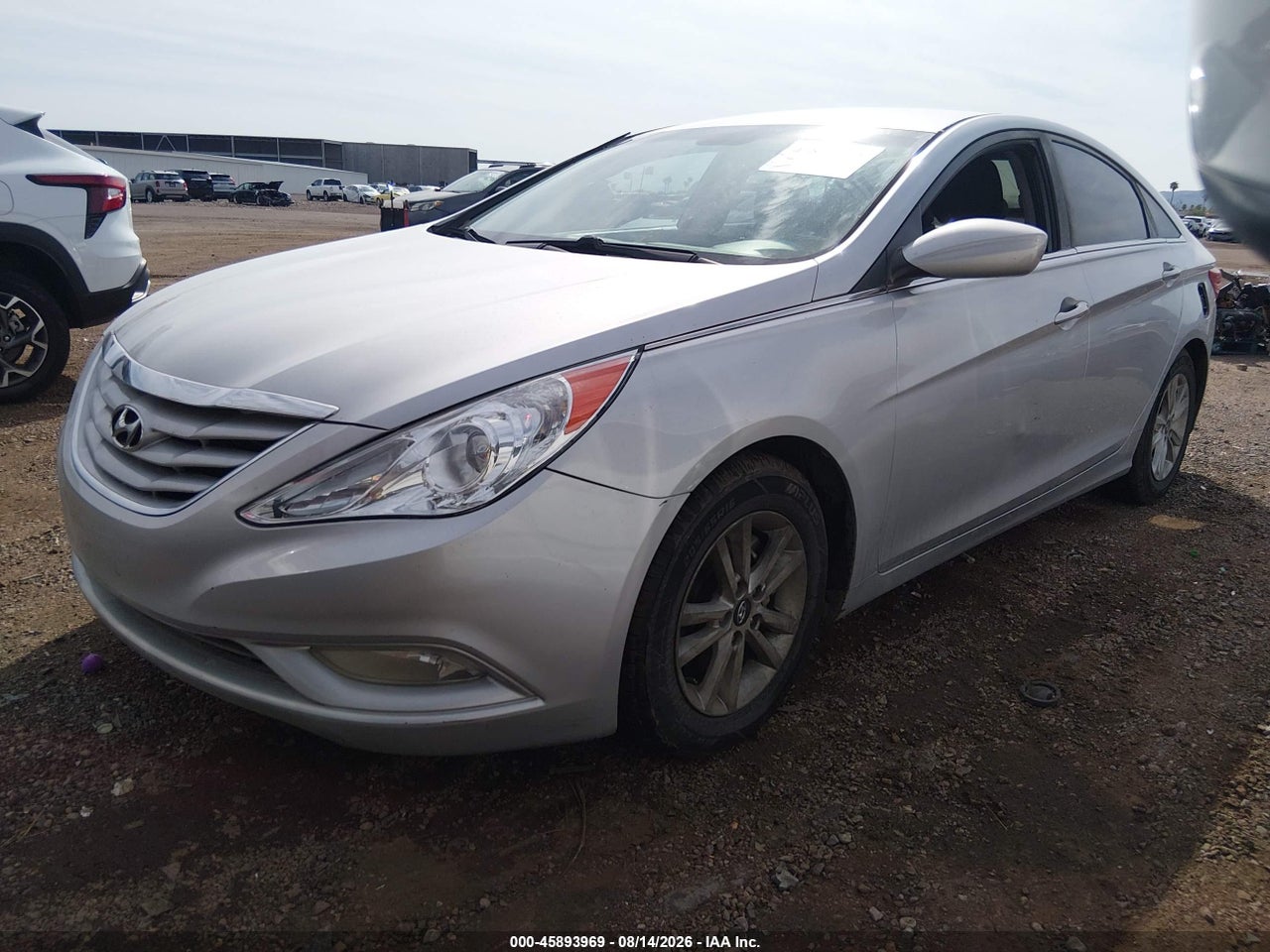2013 HYUNDAI SONATA GLS · 2/11