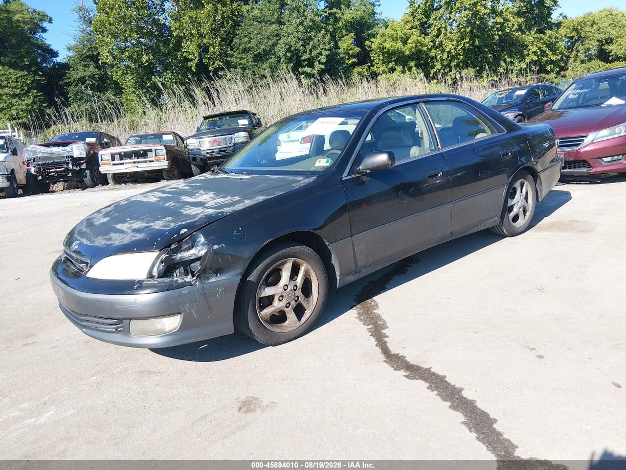 2000 LEXUS ES 300 · 2/11