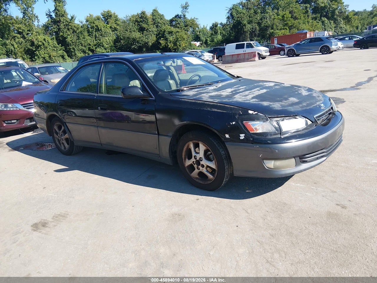 JT8BF28G5Y5****** · 2000 LEXUS ES 300
